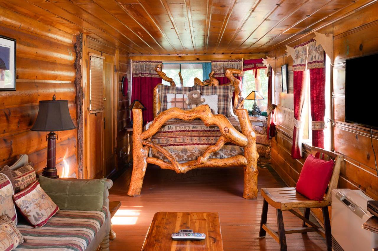 Gold Mountain Manor Bed & Breakfast Big Bear Lake Exterior photo