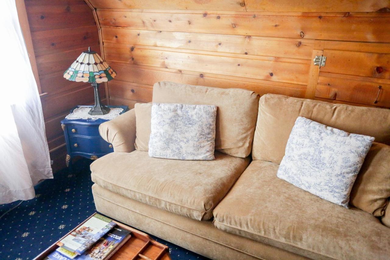 Gold Mountain Manor Bed & Breakfast Big Bear Lake Exterior photo