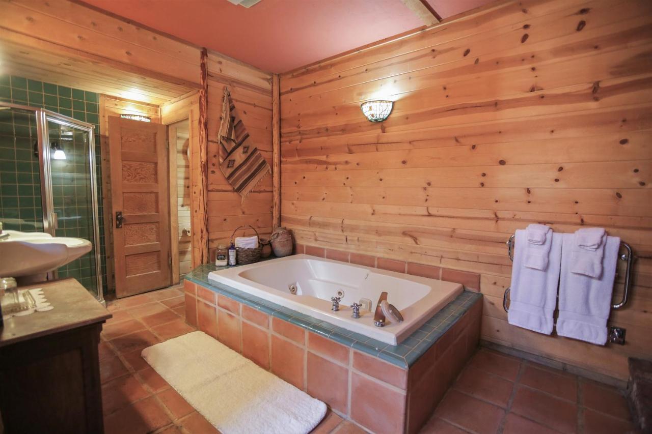 Gold Mountain Manor Bed & Breakfast Big Bear Lake Exterior photo