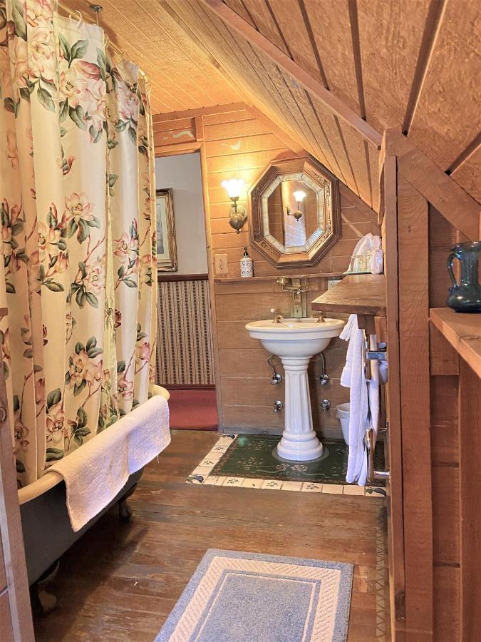Gold Mountain Manor Bed & Breakfast Big Bear Lake Exterior photo